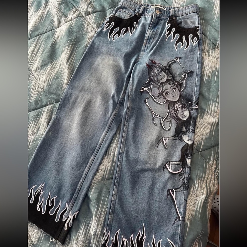 Stylish Blue Graphic Women Jeans
